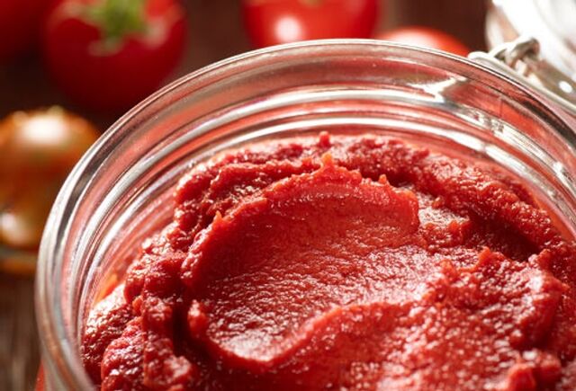 493ss_thinkstock_rf_tomato_paste_close_up.jpg